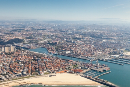 GOVERNMENT PRESENTS STRATEGY FOR INCREASING LEIX&Otilde;ES COMPETITIVENESS