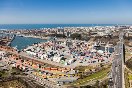 YILPORT LEIX&Otilde;ES ADDS ANOTHER 13,000 TEU