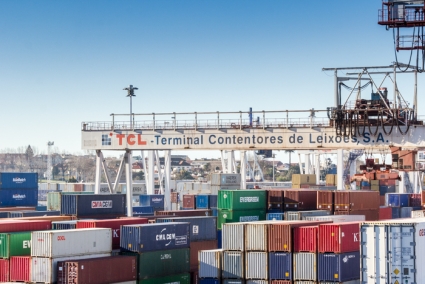 YILPORT LEIX&Otilde;ES EXCEEDS THE WEEKLY 16,000 TEU