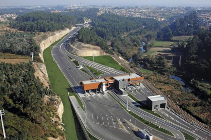 A TRUCK SERVED EVERY 16 MINUTES